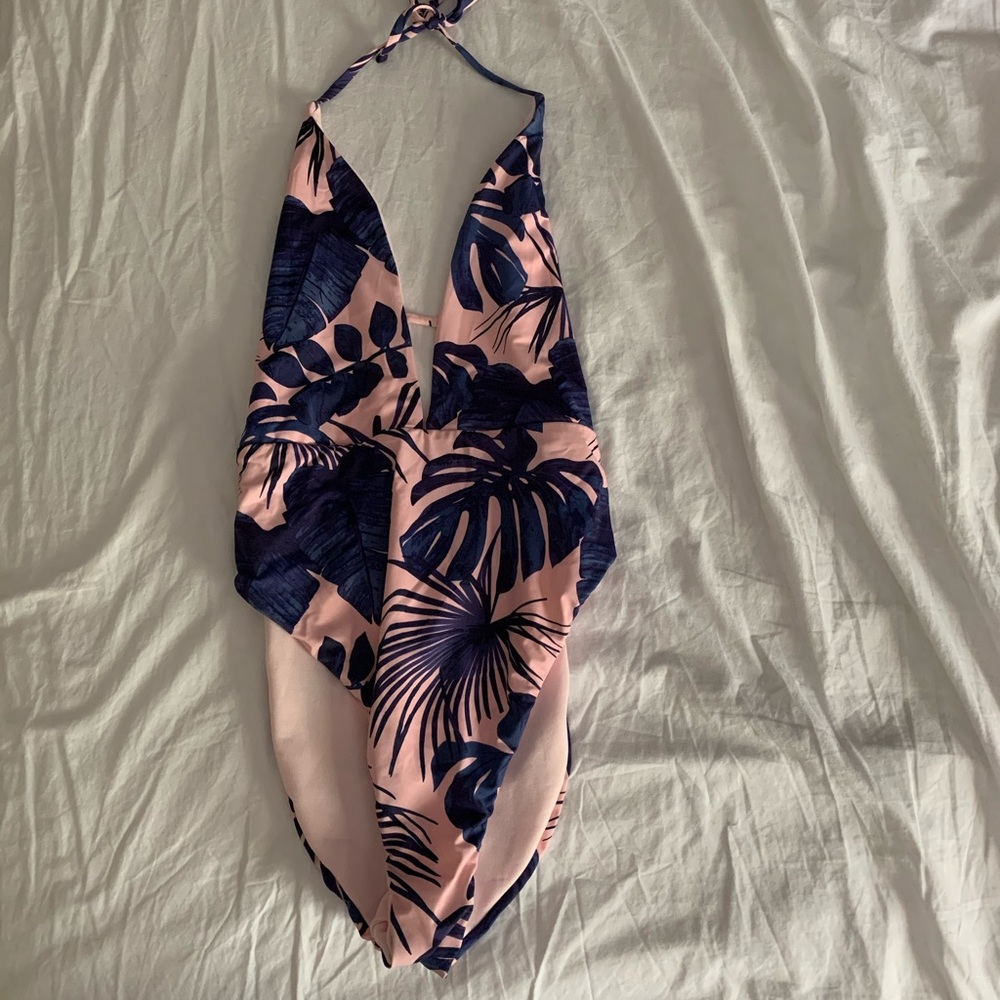 one piece bathing suit